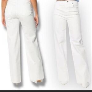 Waist Size - 26! Juicy Couture‎ Classic White Wide Leg Jeans